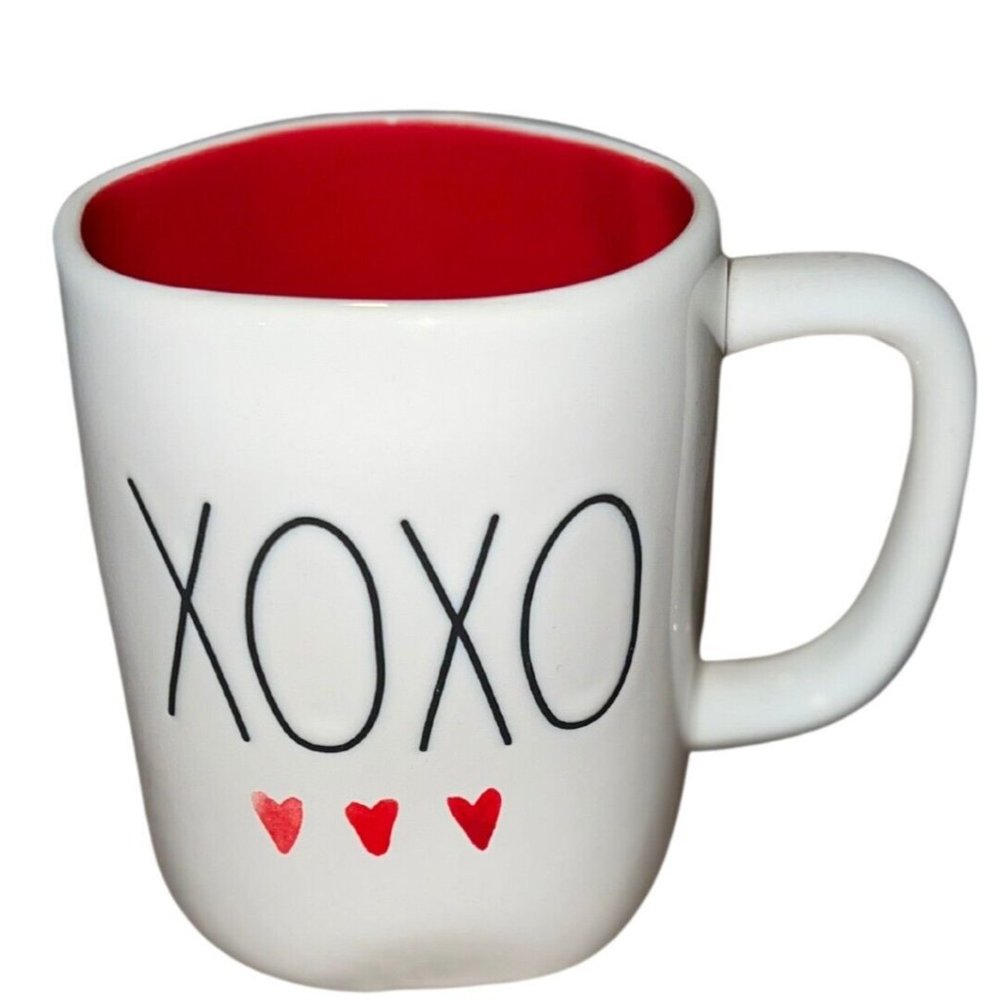 Rae Dunn XOXO Mug Valentine Day Ivory Red Insided